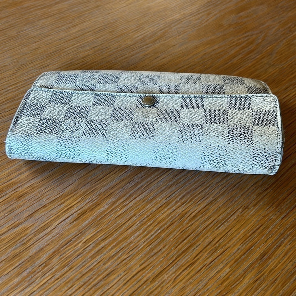 Authentic Louis Vuitton Damier Azur Sarah Wallet Worn Needs Some Love Project - Picture 8 of 14